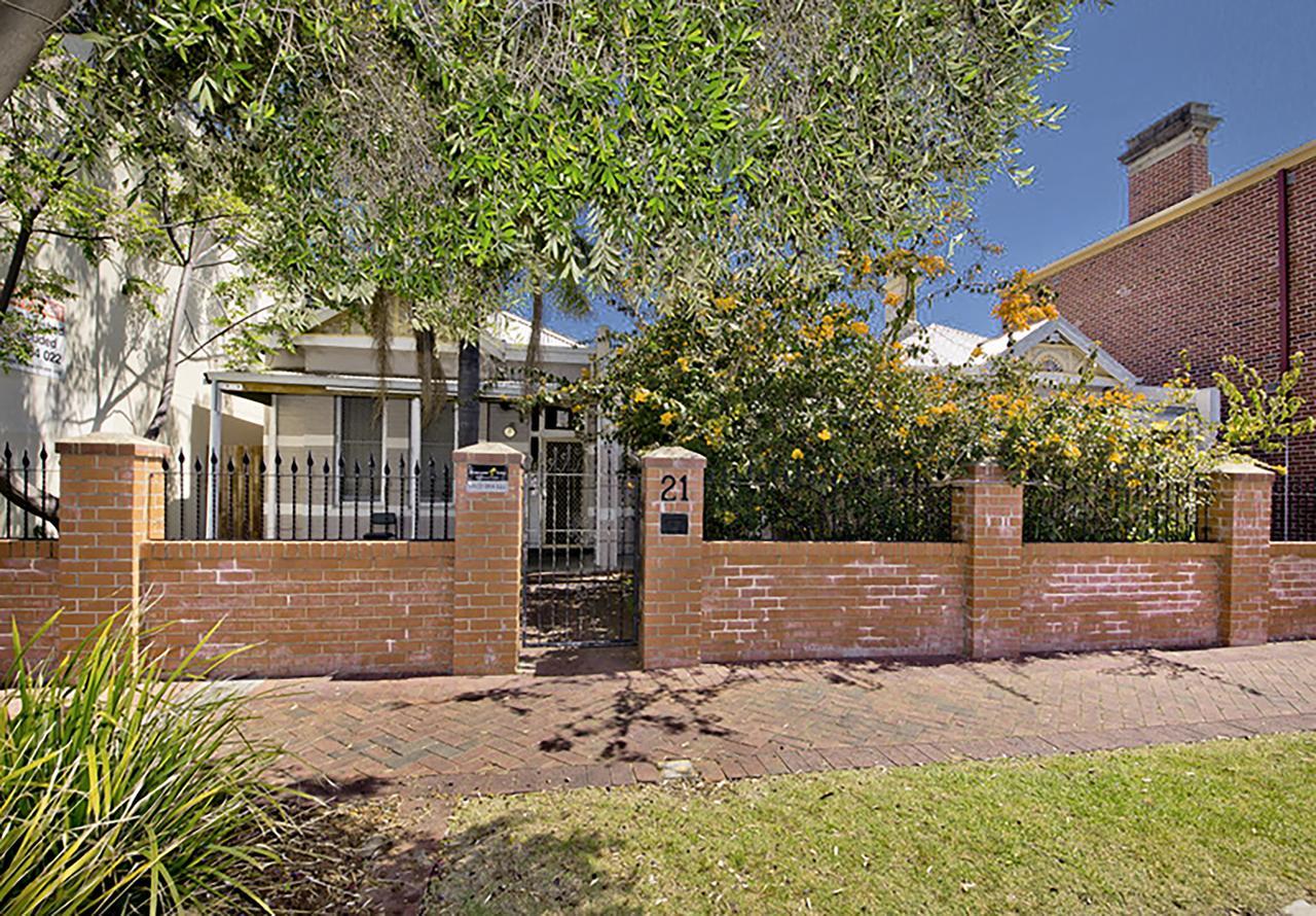 Myozexp Palmerston Lodge Perth Eksteriør billede